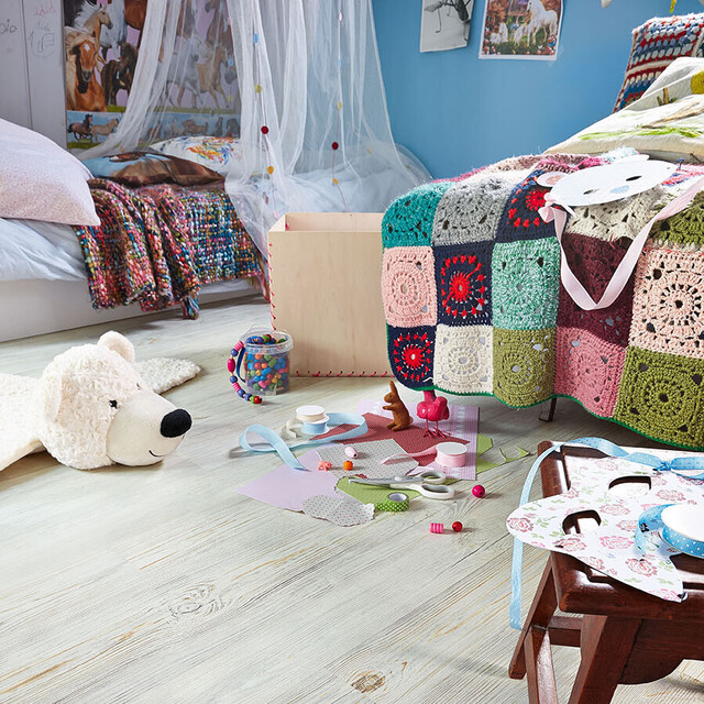 kunterbuntes Kinderzimmer Laminat MeisterDesign. laminate LC 150 White Life 6390