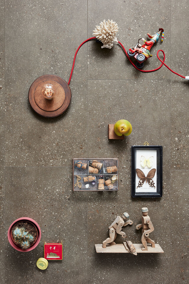 NEU MeisterDesign DB im Dekor Terrazzo dunkel Designboden in natürlicher Steinoptik, Dekor Terrazzo dunkel