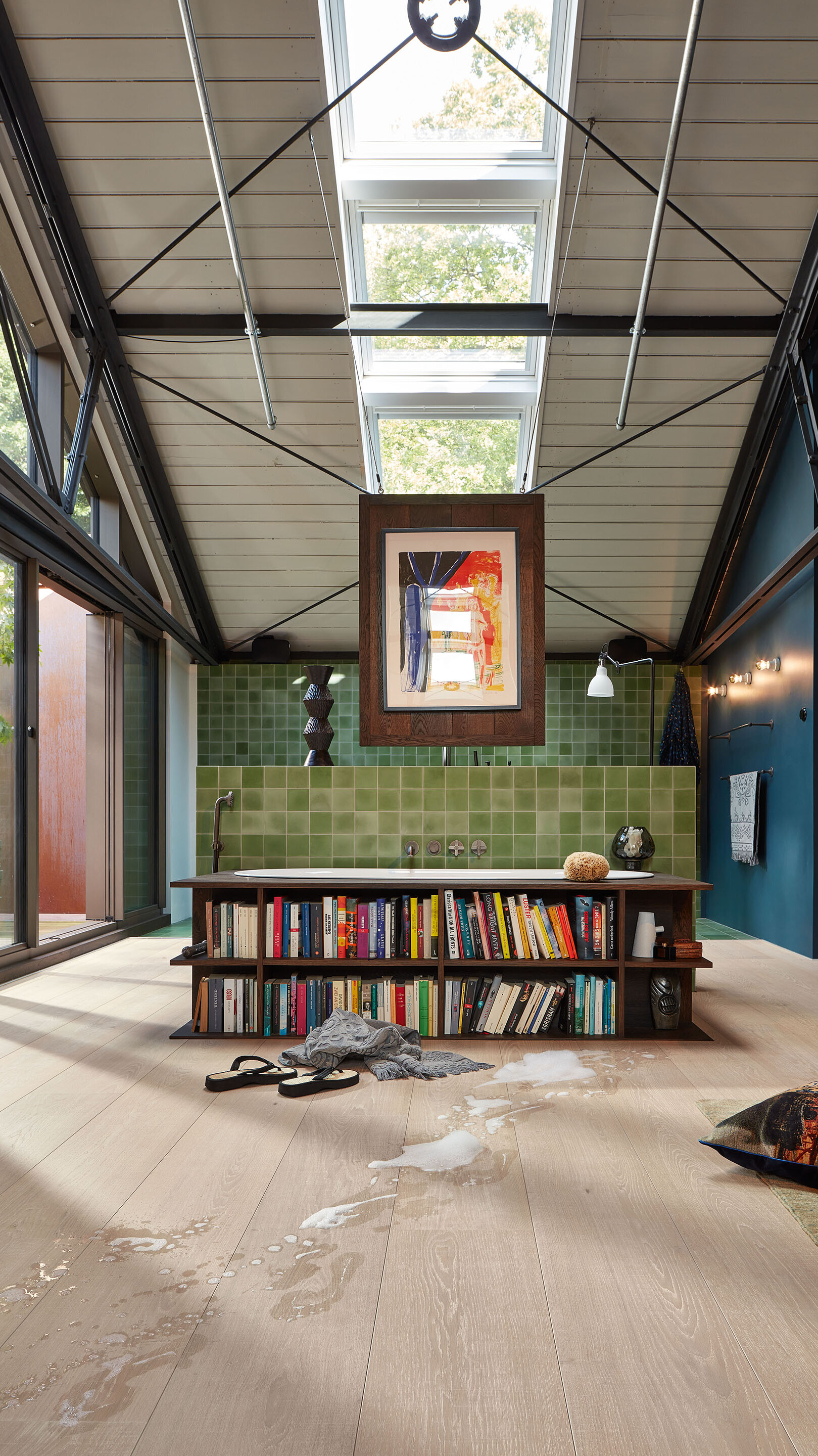 Holzboden Lindura im Badezimmer Der wasserresistente Lindura-Holzboden im Badezimmer