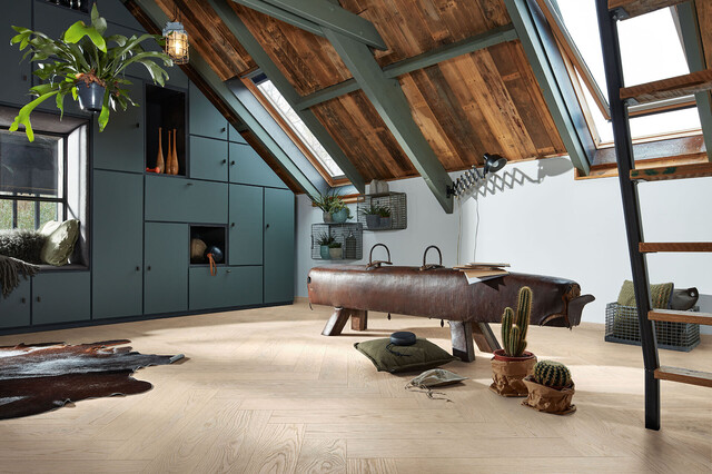 Lindura im Fischgrätmuster